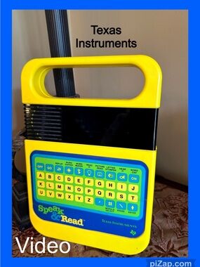 Texas Instruments Yellow Vintage Speak & Read Learning Toy w/ Blue Green Keypad